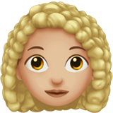 kadın: orta açık cilt tonu kıvırcık saç