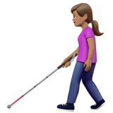 görme engelli bastonlu kadın: orta cilt tonu