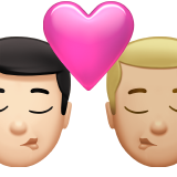 öpücük: erkek erkek açık cilt tonu orta açık cilt tonu