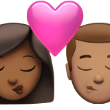 öpücük: kadın erkek orta koyu cilt tonu orta cilt tonu