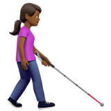 görme engelli bastonlu kadın: orta koyu cilt tonu sağa dönük