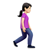 yürüyen kadın: açık cilt tonu sağa dönük