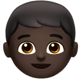 erkek çocuk: koyu cilt tonu